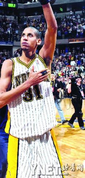 士队贯穿全 士队贯穿全