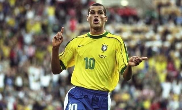 整体发展更 整体发展更